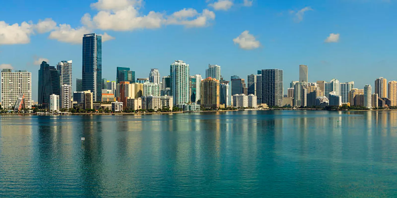 Crecimiento poblacional y mercado inmobiliario en Florida